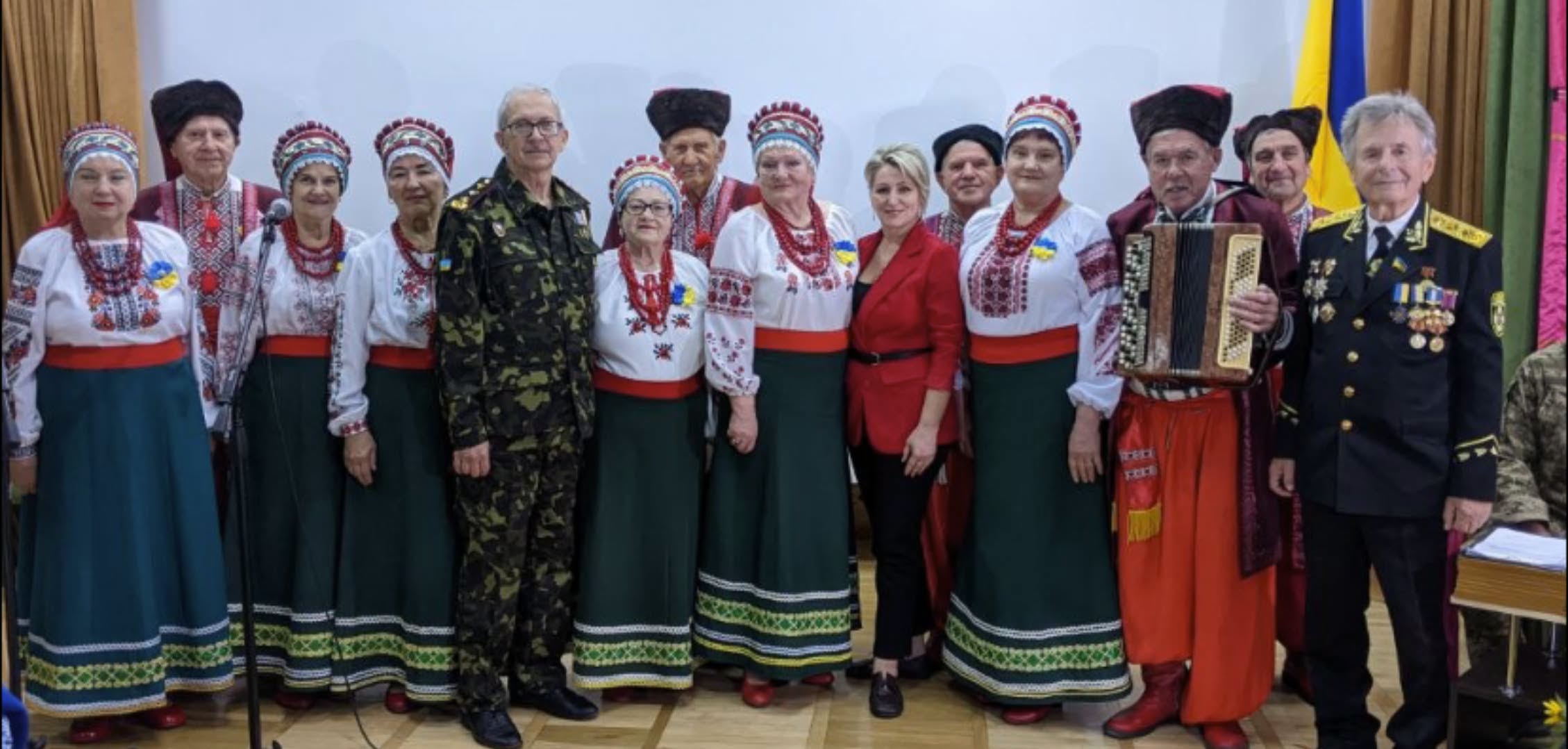 У Центральній бібліотеці відбулося нагородження переможців ІІ Обласного різножанрового фестивалю мистецтв «Козацька держава — наша гордість і слава»