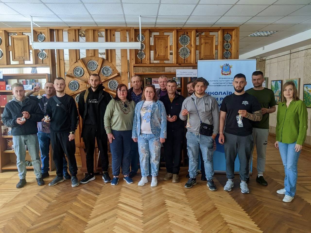 Культурно-мистецька асоціація «Арт-спокуса» провела творчу зустріч «Янгол Миру» для військовослужбовців
